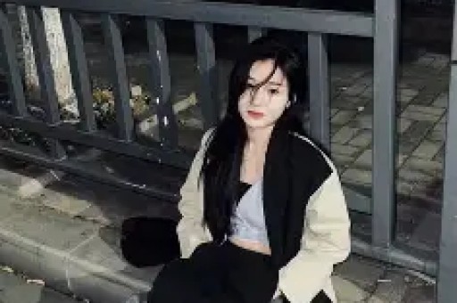 娱乐圈一日三爆瓜！同居、人设翻车、被滞留海外个个戳中眼球