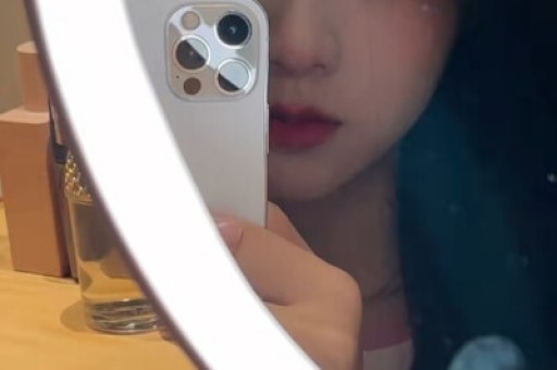 曝宋宁峰和Q女士曾互发裸照